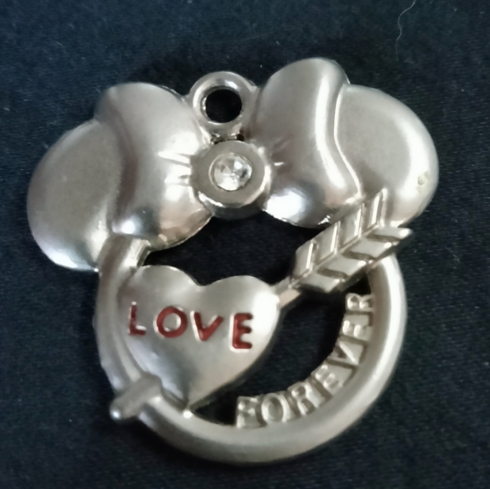 Disney Minnie "Love Forever" Pendent